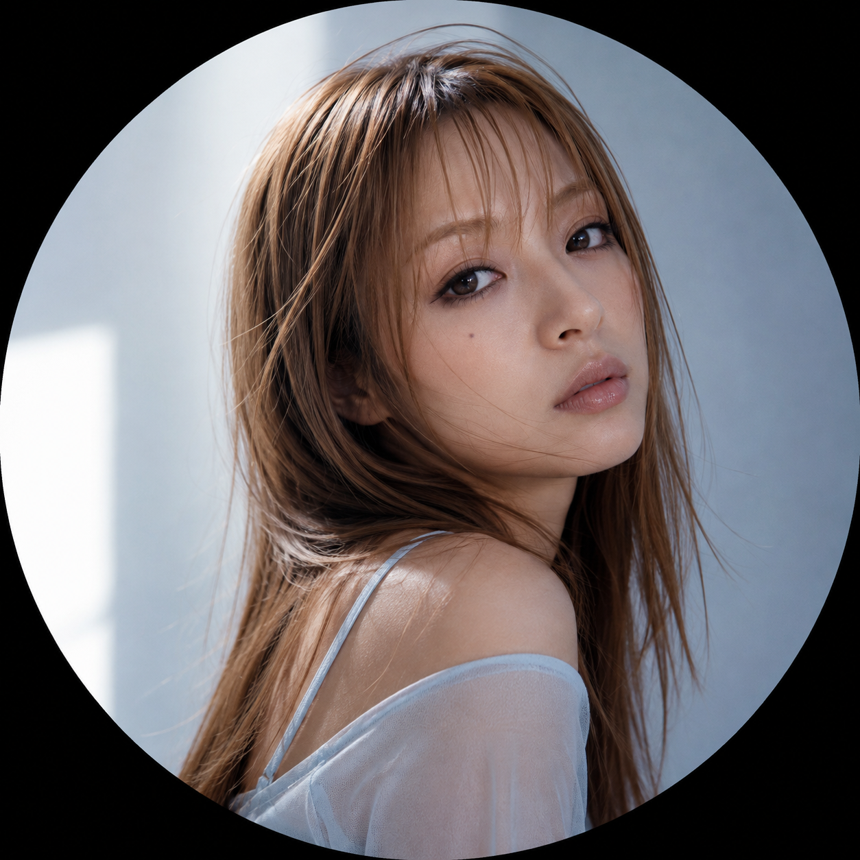 MAIKA KANZAKI artist portrait